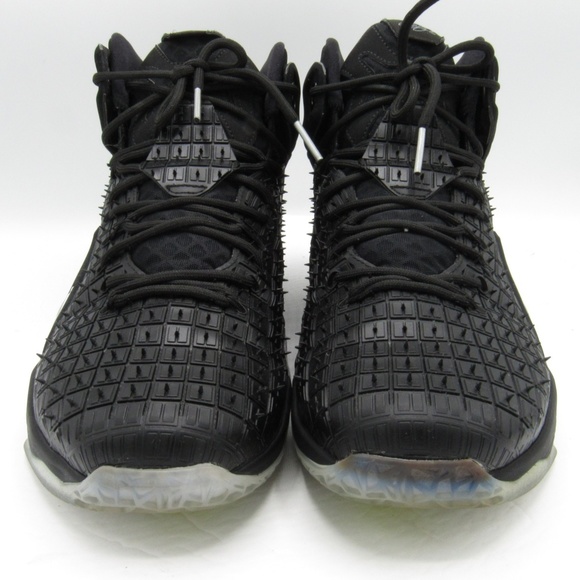 Nike XII EXT Rubber City Size 12 Mens C2A B28 main image 3